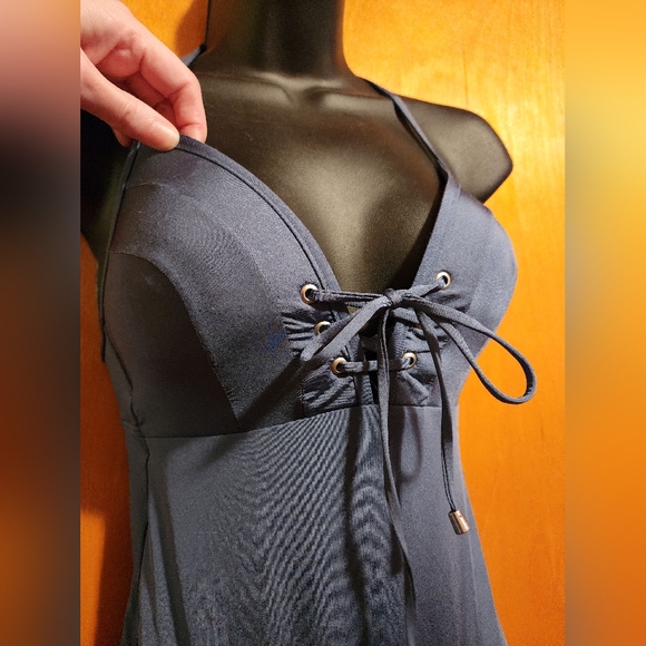 Niptuck Other - EUC One Piece Niptuck Australia Swim Suit